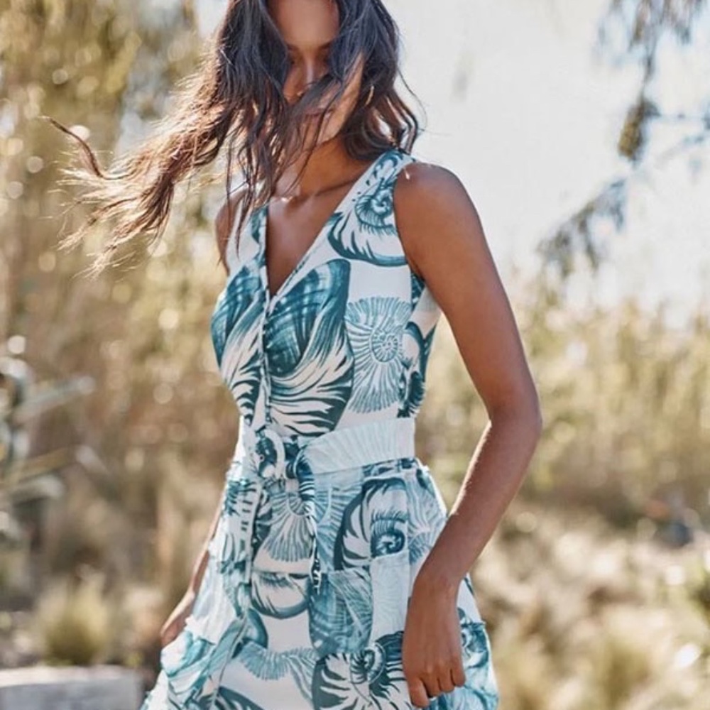 NWT White House Black Market Fossil Scarf Ao Ecru Midi Dress Size 8